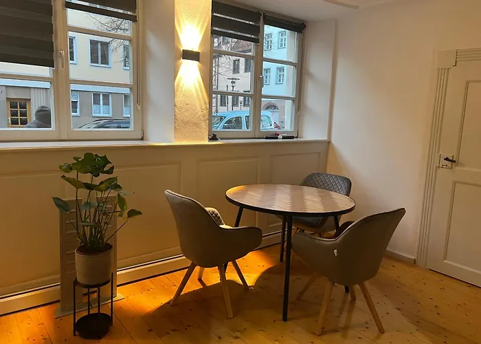 Apartmán Altbau Charme In Der Nuernberger Innenstadt *
